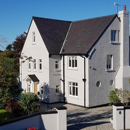 Wychwood House Bed & Breakfast Penally Dış mekan fotoğraf