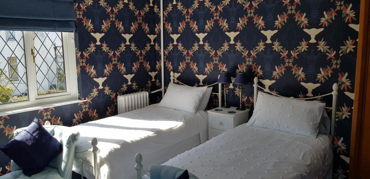 Wychwood House Bed & Breakfast Penally Dış mekan fotoğraf