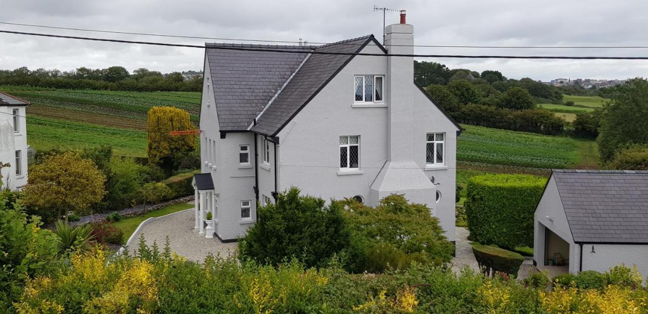 Wychwood House Bed & Breakfast Penally Dış mekan fotoğraf