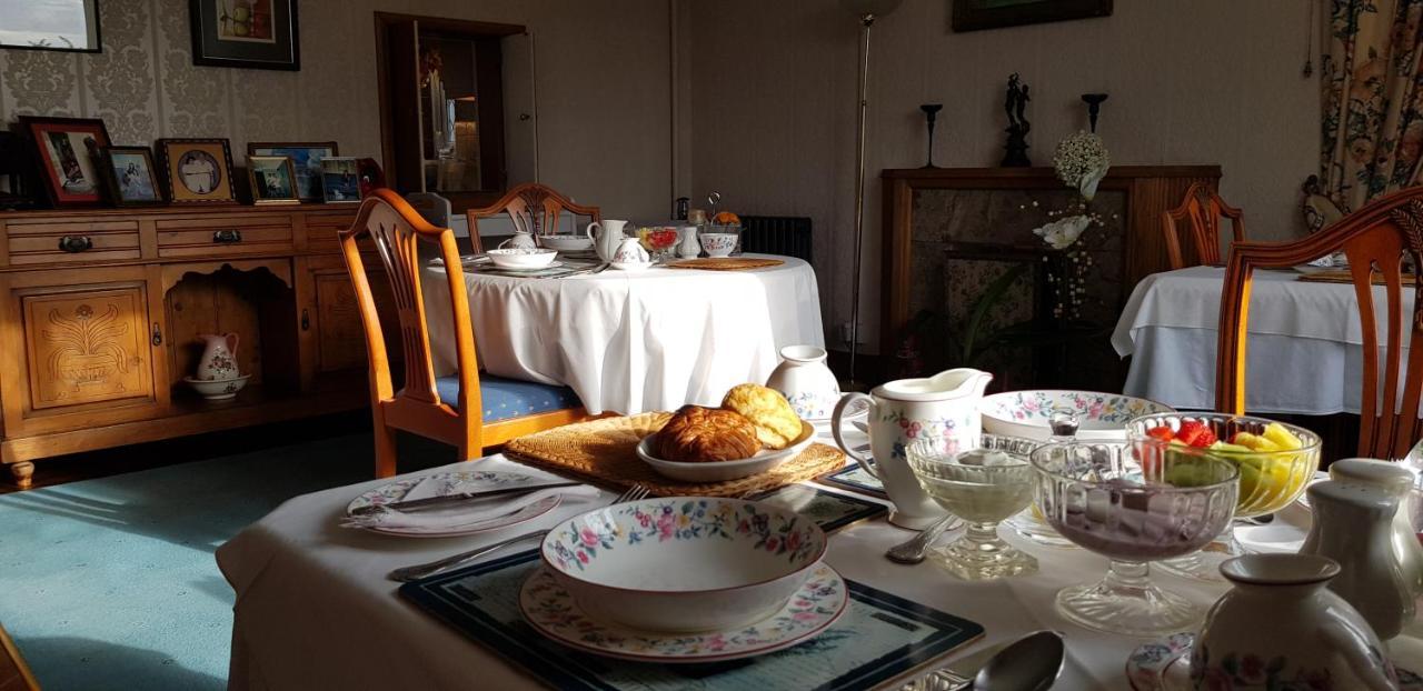 Wychwood House Bed & Breakfast Penally Dış mekan fotoğraf