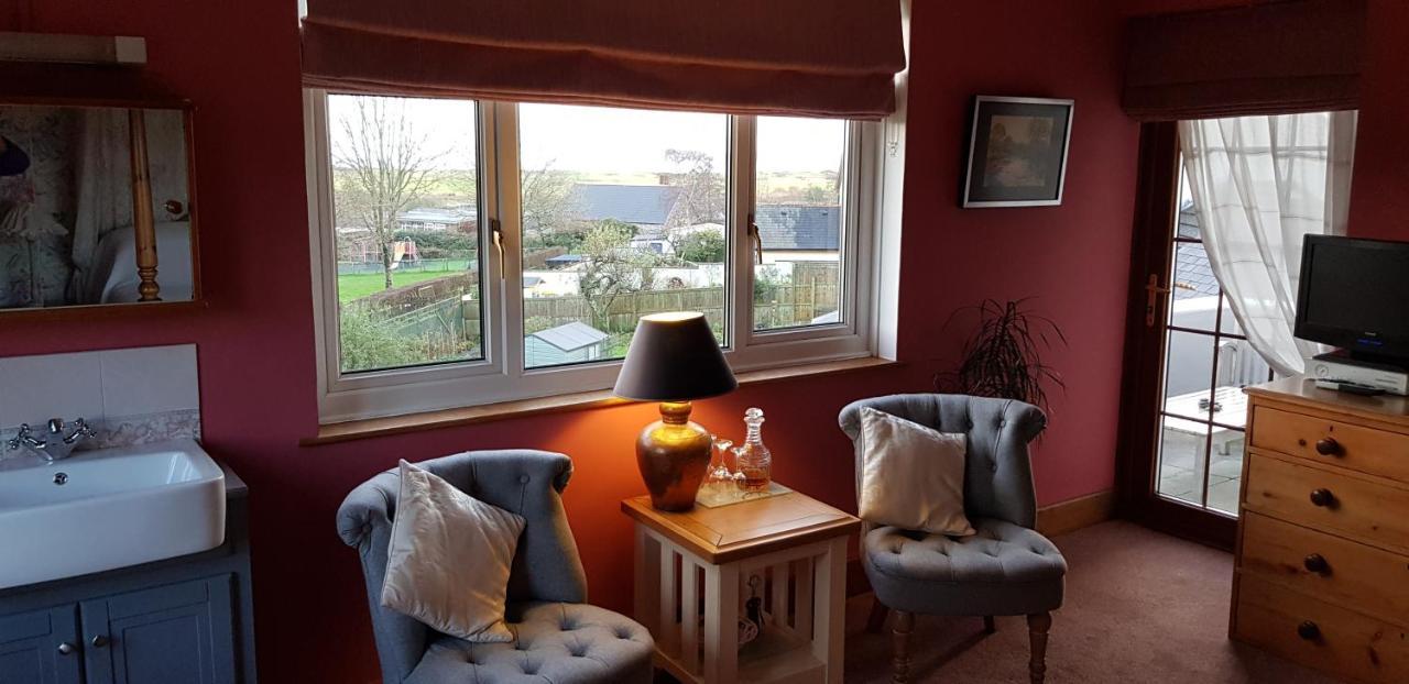 Wychwood House Bed & Breakfast Penally Dış mekan fotoğraf
